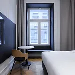 Fingerprint Art Apartments